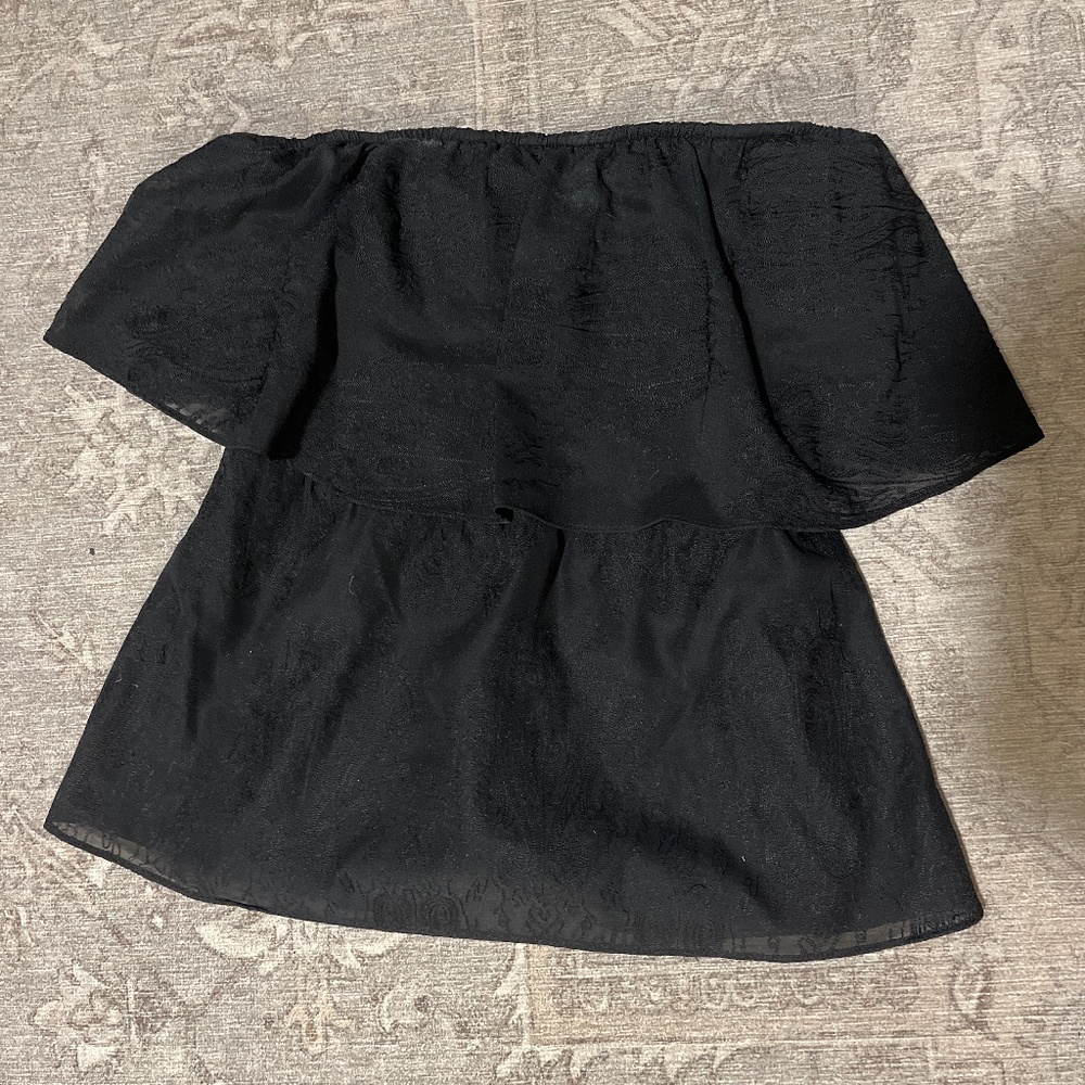 Strapless Alice and Olivia blouse